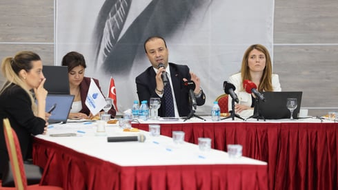 Yeni taksi plakaları için ilk ihale yapıldı