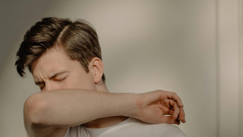 KOAH’nın en önemli nedeni; sigara ve pasif içicilik